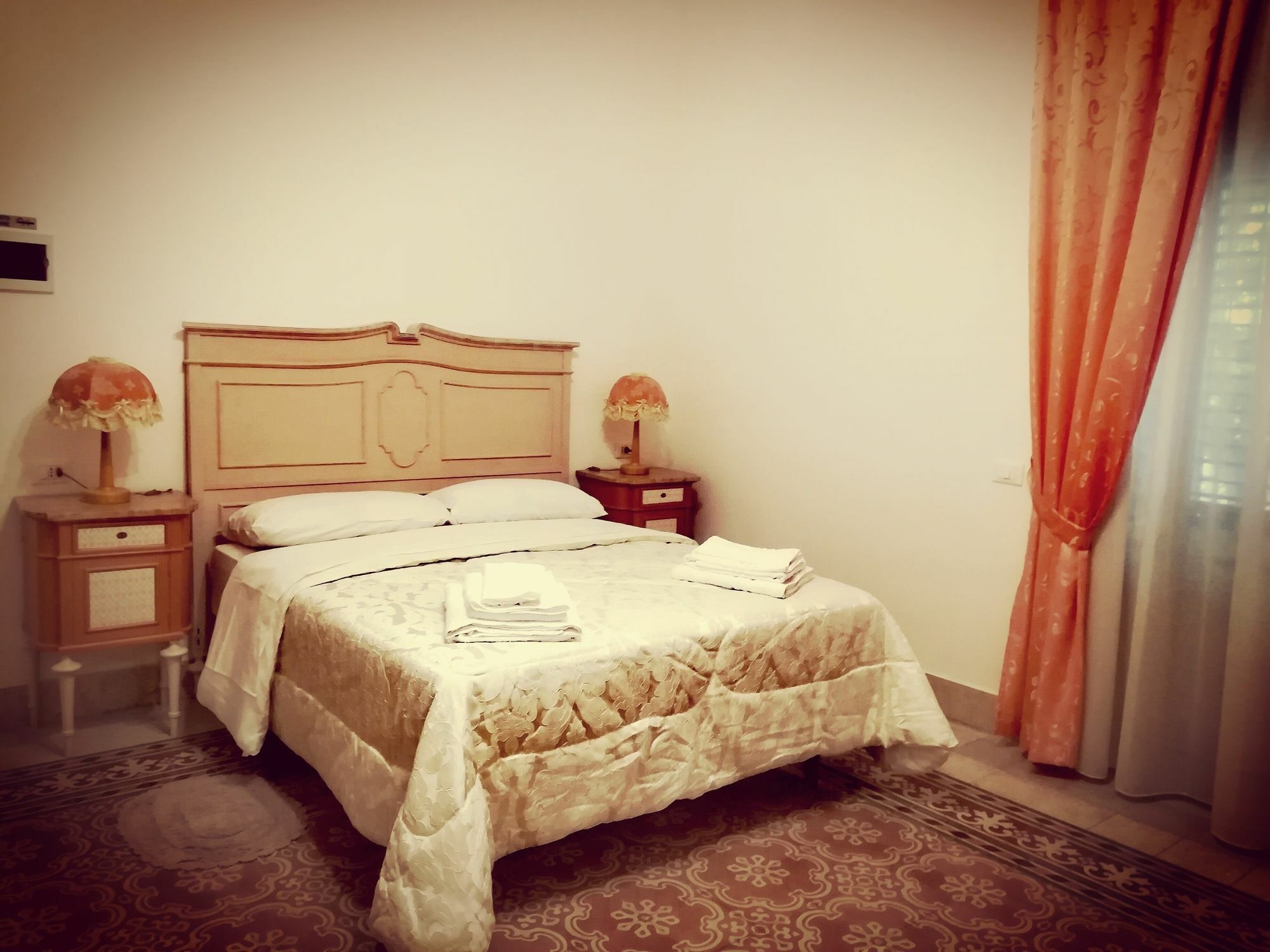 Le Rose Del Viale Hotel Палермо Екстериор снимка